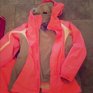 Girls THE NORTH FACE tri-climate jacket size 7/8